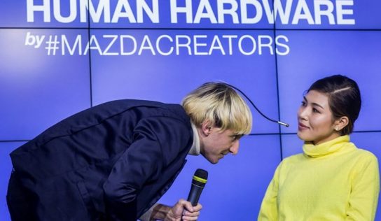 Una tarde con el ciborg Neil Harbisson: ¡Bienvenidos al futuro!