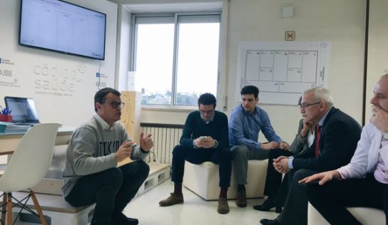 Aplicando design thinking para mejorar el sistema de salud nacional